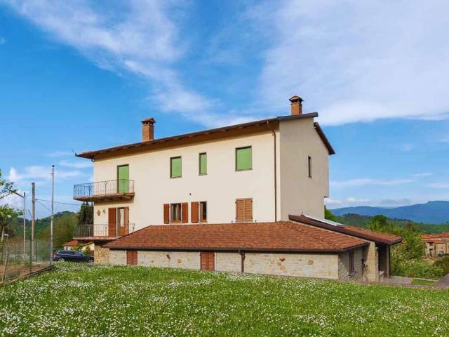 Villa Indipendente in vendita a Talla, Toscana