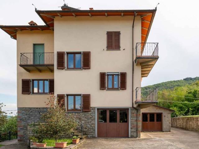 Villa Indipendente in vendita a Talla, Toscana