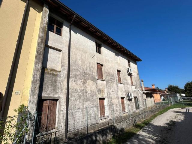Villa Indipendente in vendita a Flumignano / Flumignan, Talmassons