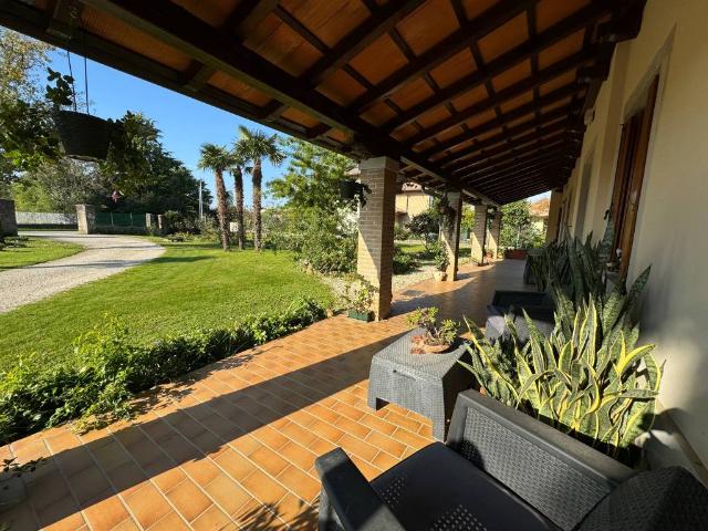 Villa Indipendente in vendita a Talmassons, Friuli-Venezia Giulia