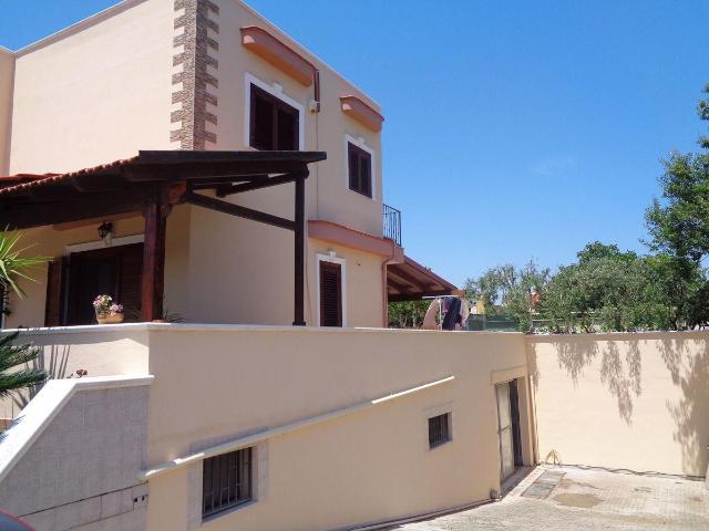 Villa Indipendente in vendita a Lama, Puglia