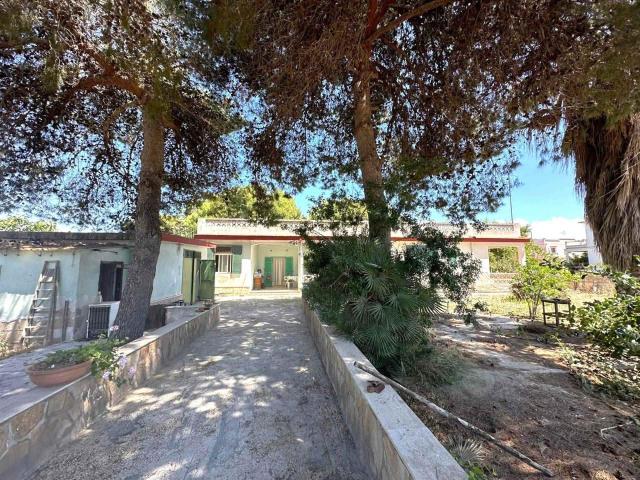 Villa Indipendente in vendita a Lama, Puglia