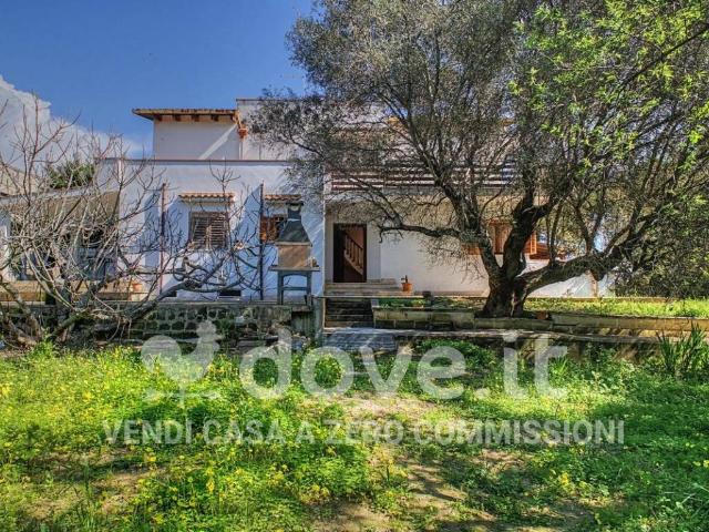 Villa Indipendente in vendita a Lama, Puglia