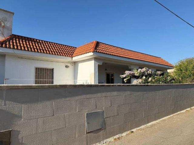 Villa Indipendente in vendita a Puglia, Taranto