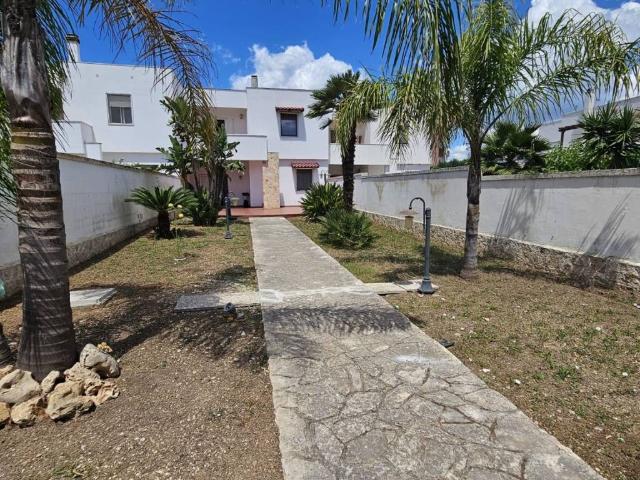Villa Indipendente in vendita a Lama, Puglia