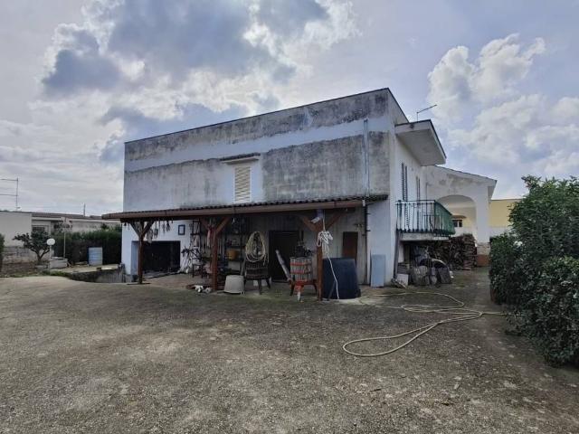 Villa Indipendente in vendita a Lama, Puglia