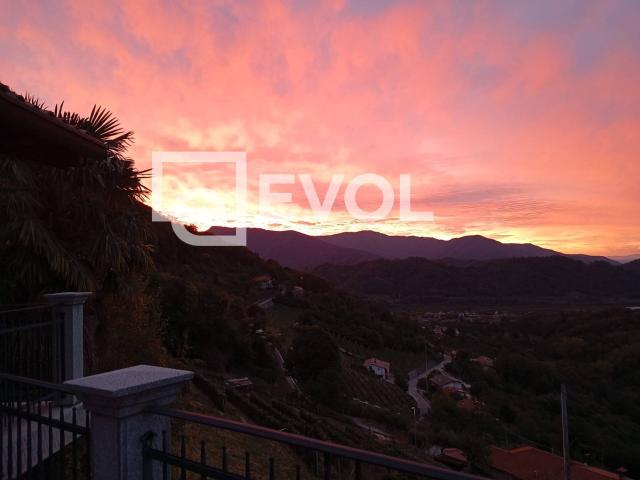 Villa Indipendente in vendita a Tarcento / Tarcint