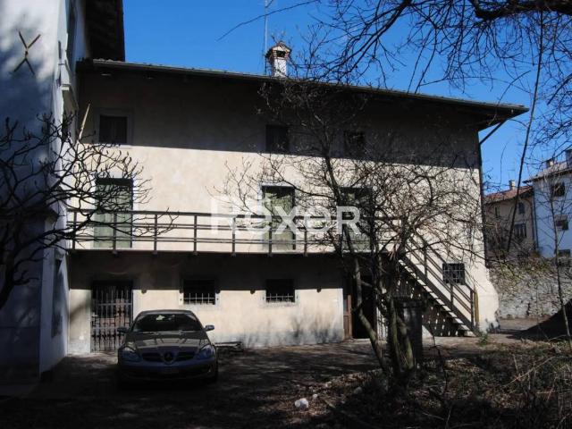 Villa Indipendente in vendita a Loneriacco / Nanarià, Tarcento / Tarcint