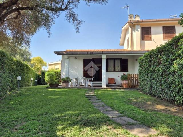Villa Indipendente in vendita a Tarquinia, Lazio
