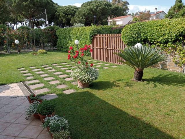 Villa Indipendente in vendita a Tarquinia, Lazio