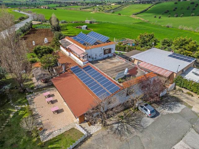 Villa Indipendente in vendita a Tarquinia, Lazio