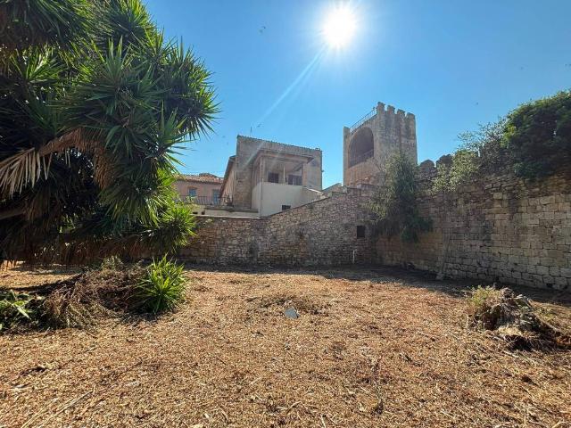 Villa Indipendente in vendita a Tarquinia, Lazio
