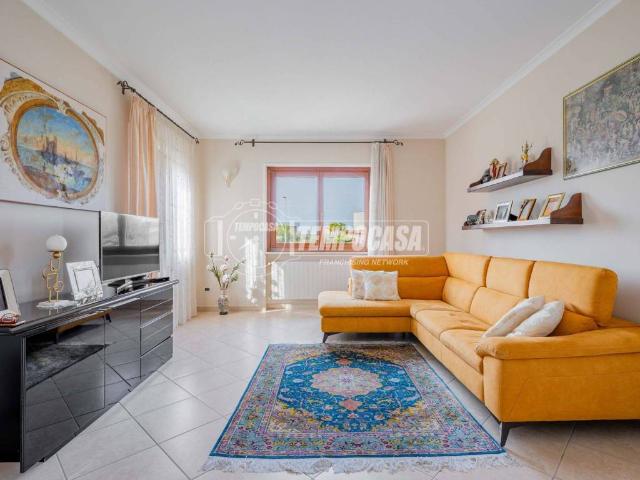 Villa Indipendente in vendita a Tarquinia, Lazio