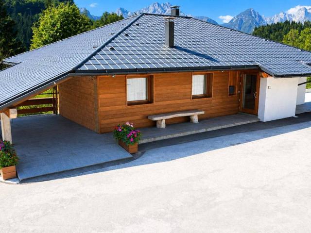 Villa Indipendente in vendita a Coccau / Goggau / Kokova / Cocau, Tarvisio / Tarvis / Trbiž