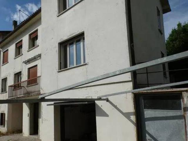 Villa Indipendente in vendita a Tarzo, Veneto
