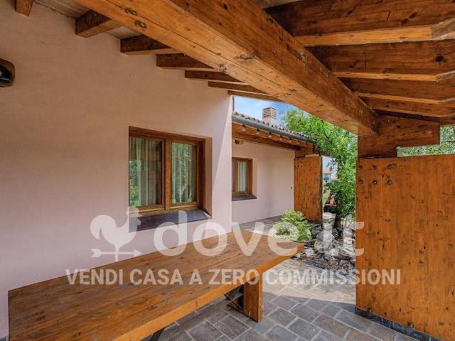 Villa Indipendente in vendita a Corbanese, Tarzo