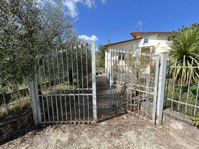 Villa Indipendente in vendita a Taurasi, Campania