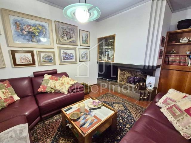 Villa Indipendente in vendita a Tavagnacco, Friuli-Venezia Giulia