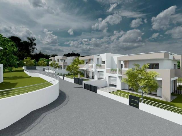 Villa Indipendente in vendita a Tavagnacco, Friuli-Venezia Giulia