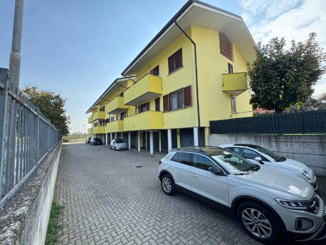 Villa Indipendente in vendita a Tavazzano, Tavazzano con Villavesco