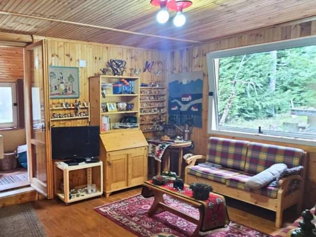 Villa Indipendente in vendita a Ruggiolino, Taverna