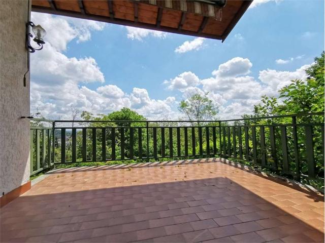 Villa Indipendente in vendita a Gilasca, Tavernerio