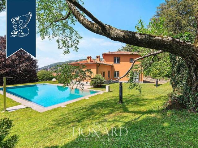 Villa Indipendente in vendita a Tavernerio, Lombardia