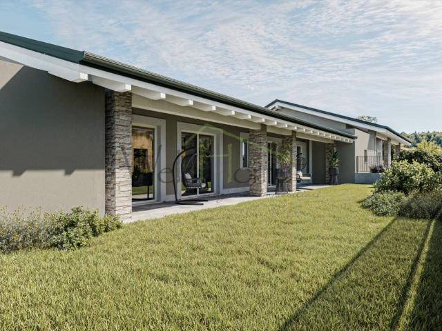 Villa Indipendente in vendita a Rovascio, Tavernerio
