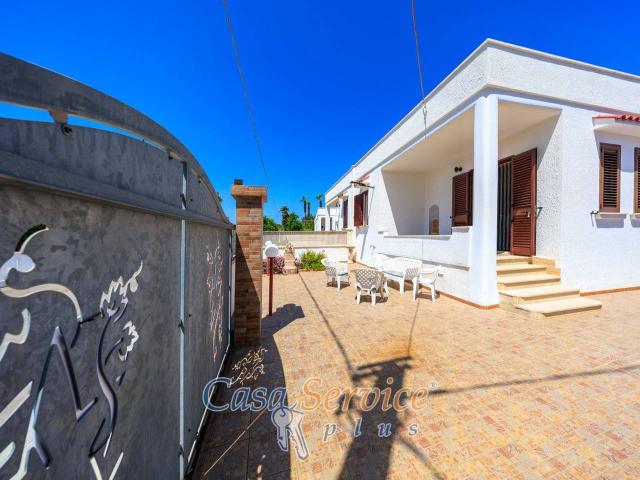 Villa Indipendente in vendita a Marina di Mancaversa, Puglia