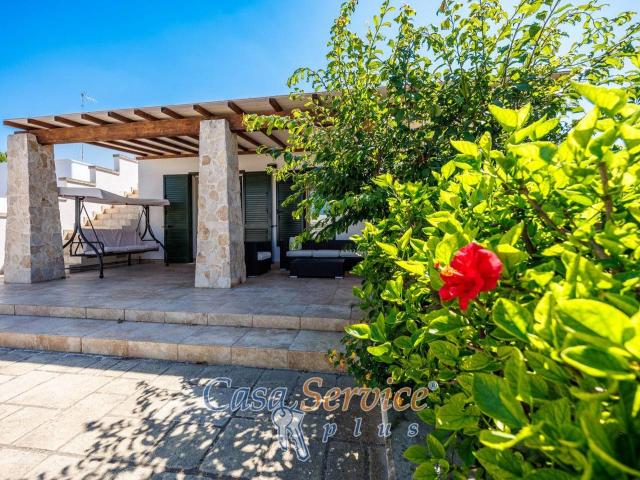 Villa Indipendente in vendita a Marina di Mancaversa, Puglia