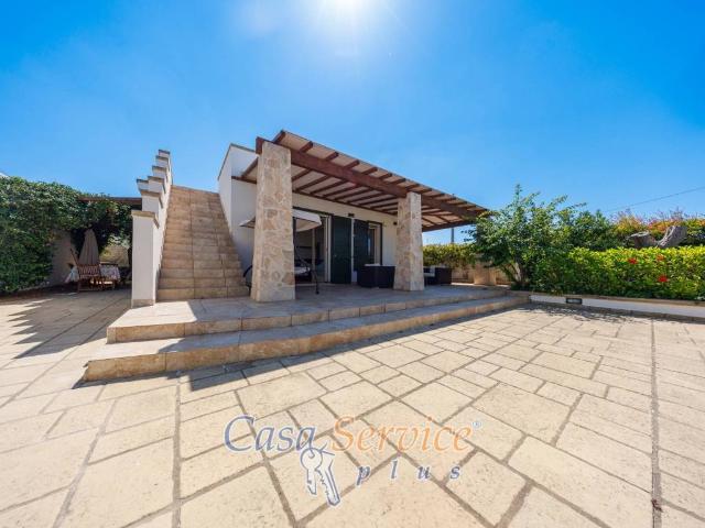 Villa Indipendente in vendita a Marina di Mancaversa, Puglia