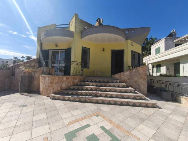 Villa Indipendente in vendita a Puglia, Lecce
