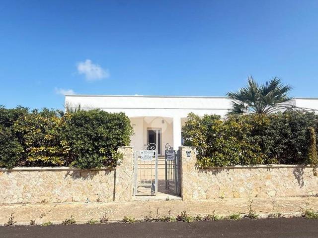 Villa Indipendente in vendita a Marina di Mancaversa, Puglia