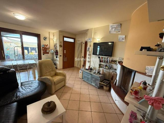 Villa Indipendente in vendita a Padiglione, Marche