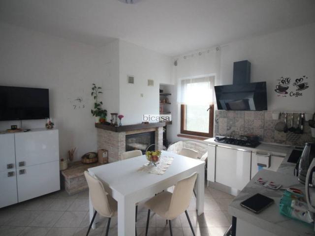 Villa Indipendente in vendita a Marche, Pesaro E Urbino