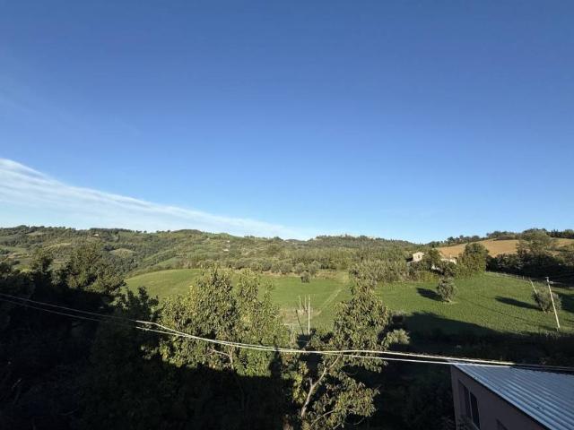 Villa Indipendente in vendita a Mondaino, Reggio Emilia