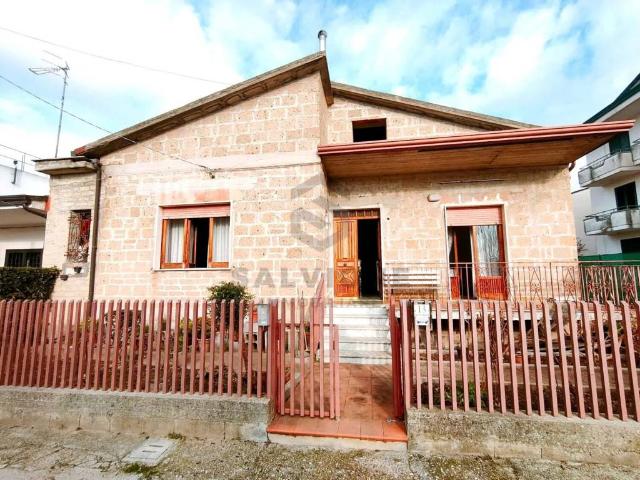 Villa Indipendente in vendita a Telese Terme, Campania