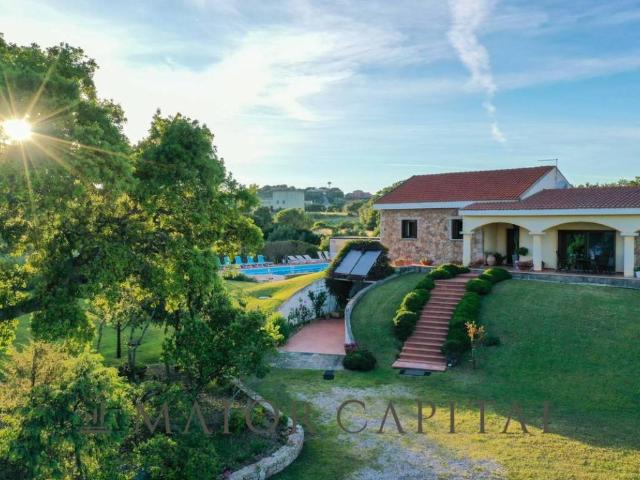 Villa Indipendente in vendita a Telti, Sardigna/Sardegna