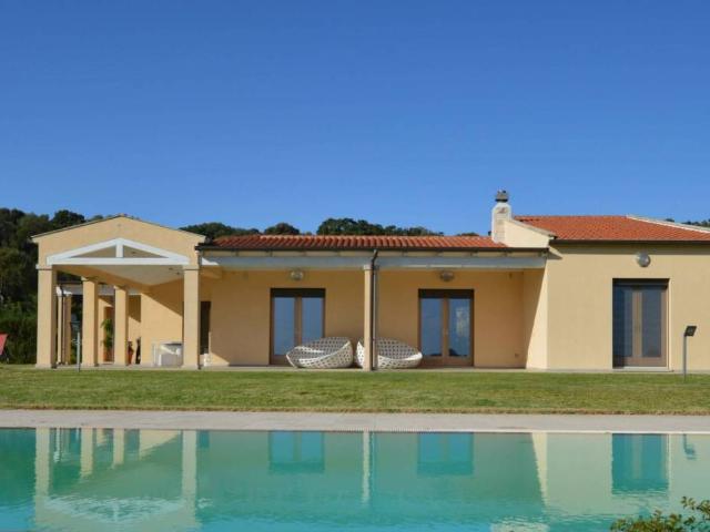 Villa Indipendente in vendita a Telti, Sardigna/Sardegna