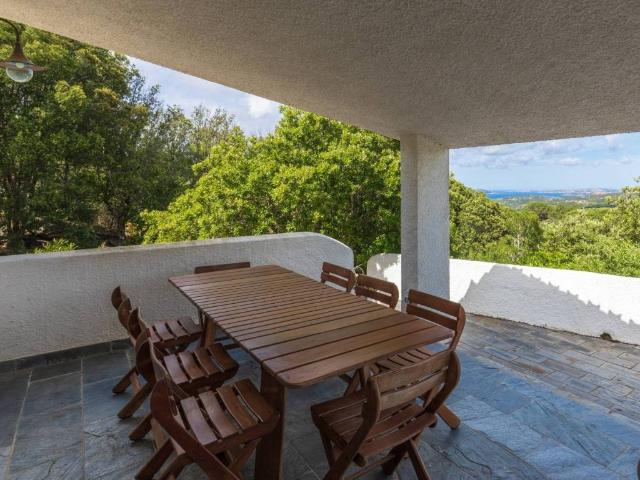 Villa Indipendente in vendita a Tempio Pausania, Sardigna/Sardegna