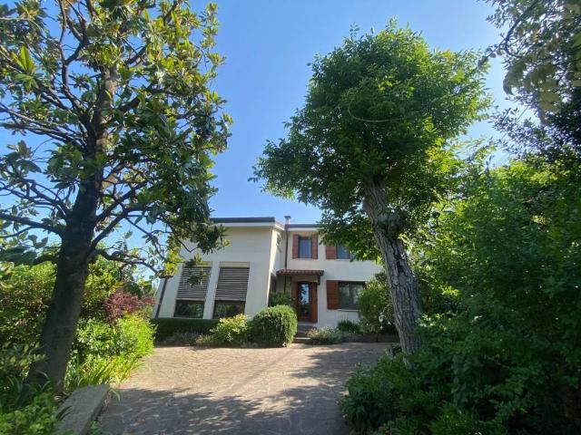 Villa Indipendente in vendita a Teolo, Vo