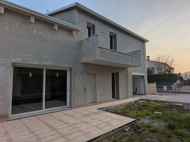 Villa Indipendente in vendita a Teolo, Treponti