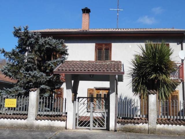 Villa Indipendente in vendita a Teora, Campania