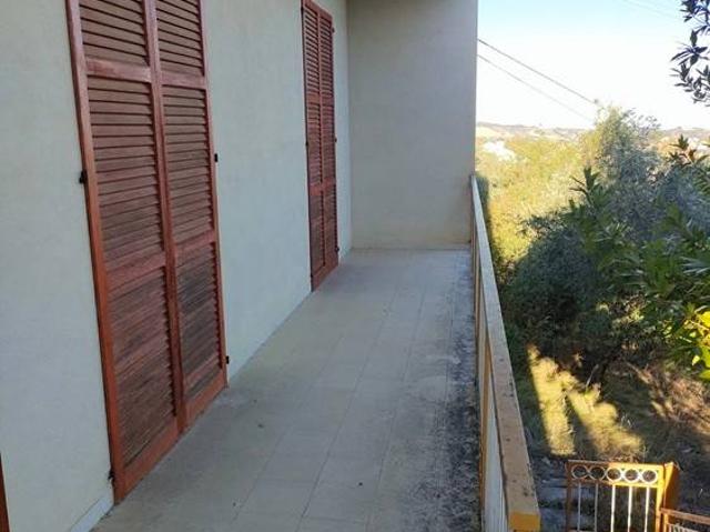 Villa Indipendente in vendita a San Benedetto, Teramo