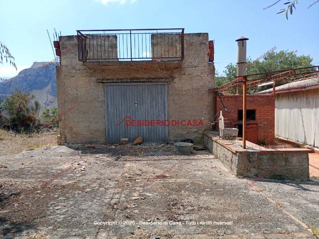 Villa Indipendente in vendita a Termini Imerese, Sicilia