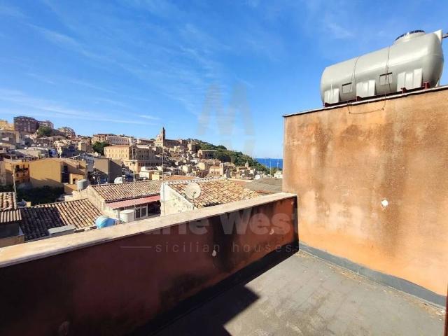 Villa Indipendente in vendita a Termini Imerese, Sicilia