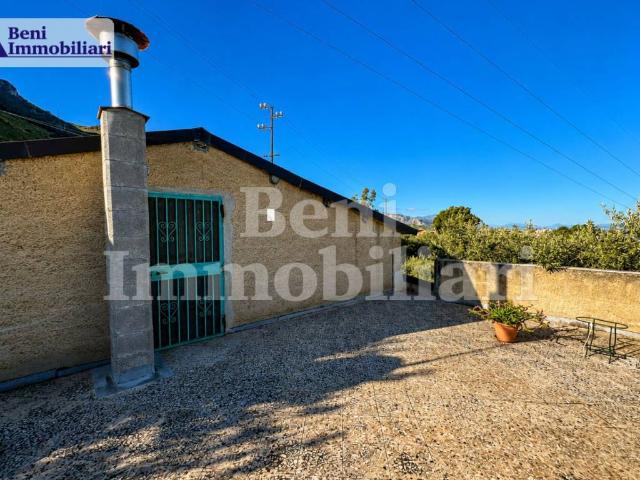 Villa Indipendente in vendita a Termini Imerese, Sicilia