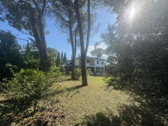 Villa Indipendente in vendita a San Valentino, Terni