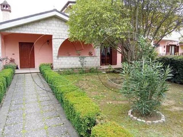 Villa Indipendente in vendita a Vocabolo Trevi, Terni