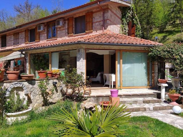 Villa Indipendente in vendita a Arrone, Umbria